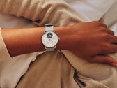 Die Withings ScanWatch 2 kombiniert ein analoges Zifferblatt mit zahlreichen Sensoren. (Bild: Withings)