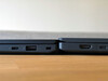 X1 Carbon Gen 14 (links) vs. T14s Gen 7 (rechts)