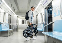 Das Dahon K-Feather wiegt nur 12 kg, verspricht dennoch eine starke Ausstattung. (Bildquelle: Dahon)