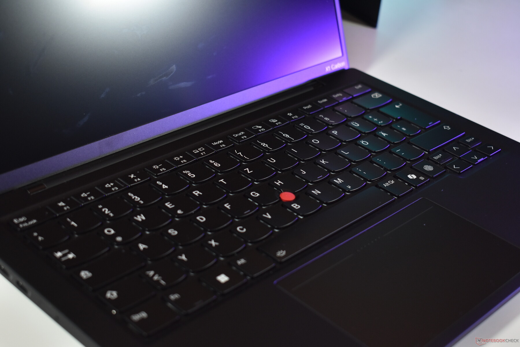 Lenovo ThinkPad X1 Carbon Gen 13: Tastatur