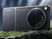 Das Oppo Find X9 Ultra besitzt eine riesige Quad-Kamera mit Hasselblad-Branding.