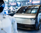 Xpeng zeigt auf der IFA 2026 den Elektro-SUV L03, den humanoiden KI-Roboter Iron und den Land Aircraft Carrier Aridge als fliegendes Auto.