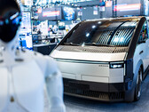 Xpeng zeigt auf der IFA 2026 den Elektro-SUV L03, den humanoiden KI-Roboter Iron und den Land Aircraft Carrier Aridge als fliegendes Auto.