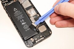 Ein Akkutausch beim iPhone ab Version 6 wird 2018 deutlich billiger.