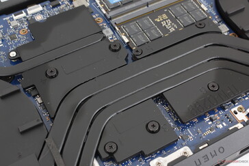 Anders als bei der Omen-Max-Serie verfügt das Modell nicht über einen Dampfkammerkühler