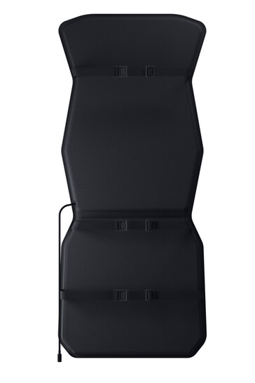 Hinten wir es per Gurt am jeweiligen (Gaming-) Stuhl festgemacht