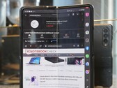 So etwas ähnliches wie das Dock an der rechten Seite im Samsung Galaxy Z Fold3 könnte auch das Google Pixel Fold mit Android 12.1 erhalten.