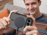Neue Renderbilder von iPhone Ultra Cases aus zwei Quellen bekräftigen, wie Apples faltbares iPhone aussehen wird.