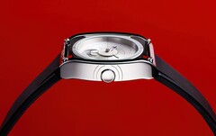 Die Sony Wena 3 Ultraman Edition kombiniert eine mechanische Uhr mit einem smarten Armband. (Bild: Sony)