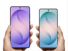 Das Galaxy S27 Plus und das Galaxy S27 sollen dieselben Selfie-Kameras wie ihre hier abgebildeten Vorgänger erhalten