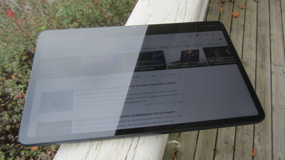 Außeneinsatz bei bewölktem Himmel mit Auto-Helligkeit