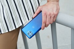 Das bislang günstigste 5G-Smartphone von Motorola ist endlich offiziell, die Ausstattung kann sich bei dem Preis auf jeden Fall sehen lassen. (Bild: Motorola)