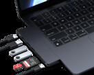 Der neue Satechi Pro Hub Slim wurde speziell für das MacBook Air M2 entwickelt, ist aber auch mit anderen MacBooks nutzbar. (Bild: Satechi)