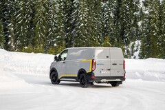 Der Ford E-Transit Custom AWD bietet ein höheres Drehmoment und bessere Traktion.