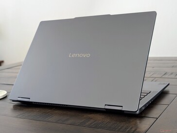 Lenovo IdeaPad 5 2-in-1 14Q8X9.