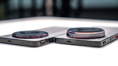 Ein Leaker enthüllt Pläne für ein Nubia Kamera-Flaggschiff mit 1-Zoll Sony IMX989 und 35 mm Kamera. Der Prototyp sieht nach Nubia Z50S Pro aus. (Bild via Digital Chat Station)