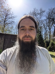 Frontkameraaufnahme mit Gegenlicht