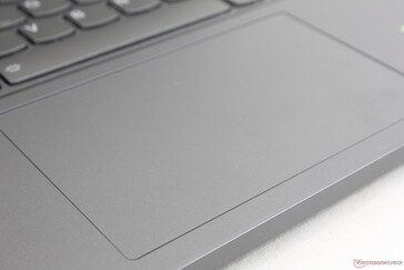 Das Clickpad hat eine gute Größe und gute Gleiteigenschaften