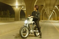 Buxus Eva: Neues E-Bike im Motorrad-Stil