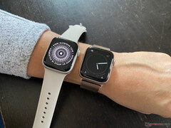 Zahlreiche Nutzer der Apple Watch klagen über einen Grünstich nach dem Update auf watchOS 9.5. (Bild: Notebookcheck)
