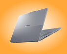 Das ThinkBook 14 Gen 9 Q8Y in der Farbvariante Luna Grey.
