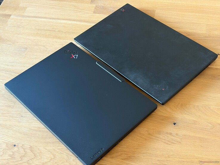 X1 Carbon Gen 14 (links) vs. Gen 7 (rechts)