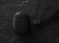 Nomad bietet seine robuste Lederhülle bereits für die neuen Google Pixel Buds an. (Bild: Nomad)