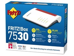 Gleich meherere deutsche Elektro-Händler haben die AVM Fritz!Box 7530 heute für günstige 119 Euro im Angebot (Bild: AVM)