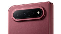 Das Xiaomi 18 Fold zeigt sich in Hands-On-Bildern, wenngleich wohl noch nicht in ganz finaler Form.