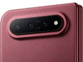 Das Xiaomi 18 Fold zeigt sich in Hands-On-Bildern, wenngleich wohl noch nicht in ganz finaler Form.