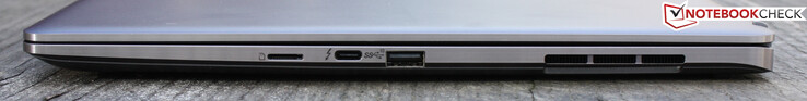 microSD (UHS-III), Thunderbolt 4 mit DisplayPort, USB 3.2 Gen 2 (SuperSpeed 10 Gbps)