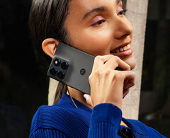 Das Motorola Edge 70 besitzt trotz 5,99 mm dünnem Gehäuse einen relativ großen Akku. (Bildquelle: Motorola)