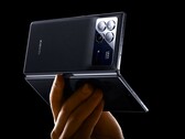 Der Nachfolger des Mix Fold 3 soll leichter und wasserdicht werden, Xiaomi werkelt am ersten globalen Foldable mit Leica-Kamera.