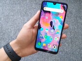 Das Xiaomi Redmi 7 ist bereits vorab in zwei geleakten Hands-On-Videos aus Vietnam zu sehen.