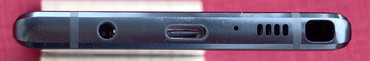 Unten: 3,5mm-Audioport, USB-C-Port, Mikrofon, Lautsprecher, S Pen