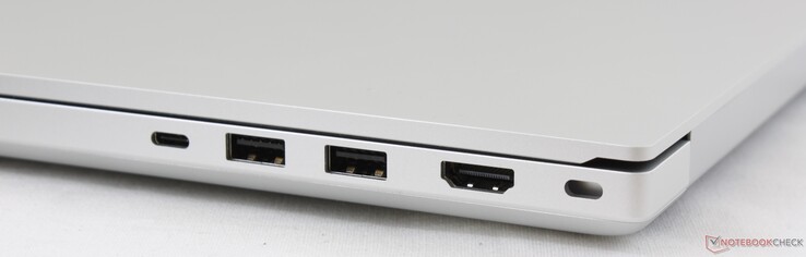 Rechts: Thunderbolt 3, 2x USB 3.1 Gen. 1 Typ-A, HDMI 2.0b, Kensington Lock
