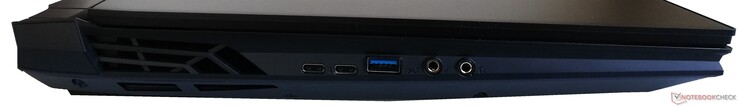 Linke Seite: 1x USB 3.1 Gen1 Typ-C, 1x Thunderbolt 3, 1x USB 3.1 Gen1 Typ-A, 1x Mikrofon, 1x Kopfhörer