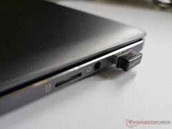 Viel Glück dabei, die microSD-Karte auszuwerfen!