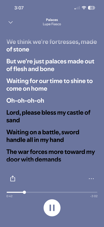 ...vs.die Registerkarte für Lyrics in Spotify.