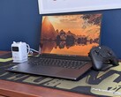 Lenovo Pro 9i 16 G11 Aura Edition Test: Eine direkte Antwort auf das Dell XPS 16