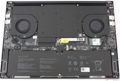 Das neue Razer Blade 16 bietet äußerlich nichts neues, hat intern aber einen neuen Prozessor mit an Bord