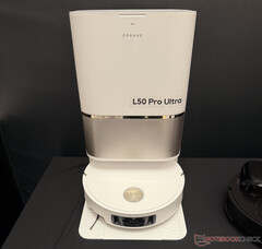 Der neue Dreame L50 Ultra soll im Februar 2025 in den Verkauf starten. (Bildquelle: Marcus Schwarten/Notebookcheck)