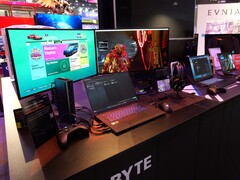 Gigabyte stellt auf der Gamescom Monitore, Laptops und Peripherie aus