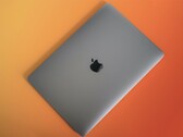 Apple soll nächste Woche gleich drei neue MacBook-Modelle auf Basis eines ARM-Prozessors vorstellen. (Bild: Moritz Kindler, Unsplash)