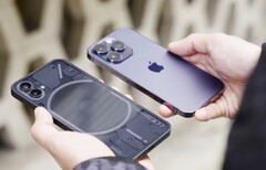 Carl Pei ist genervt, dass einige Kunden behaupten, das Phone (1) würde dem iPhone zu stark ähneln. (Bild: Nothing)