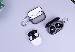 Drahtlose Ohrhörer könnten durch Qualcomms jüngsten SoC künftig einige Upgrades erhalten. (Bild: Daniel Romero)