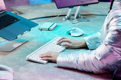 Logitech bietet die MX Keys S und die MX Anywhere 3S auch als Bundle an, zusammen mit einer Handballenauflage. (Bild: Logitech)