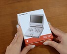 Der Anbernic RG SP kommt in einer neu gestalteten Verkaufsverpackung