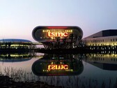 TSMCs Fab 16 in China darf nur noch ein Jahr mit notwendigem Equipment beliefert werden. (Bild: TSMC)