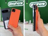 Das Google Pixel 9 Pro XL ist minimal größer als das Pixel 4 XL. (Bildquelle: PixoPhone, YouTube)